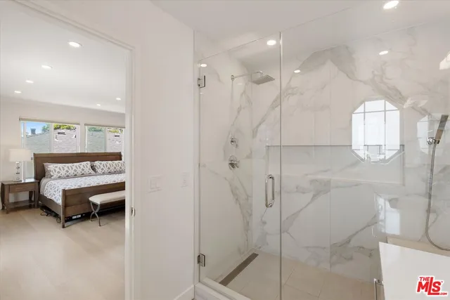 $1,399,000 | 737 Pier Avenue, Unit 1, Santa Monica, CA 90405