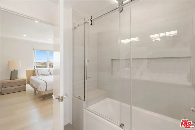 $1,399,000 | 737 Pier Avenue, Unit 1, Santa Monica, CA 90405