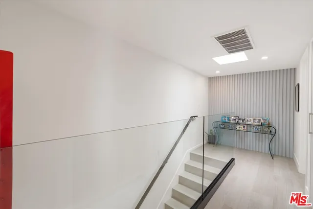 $1,399,000 | 737 Pier Avenue, Unit 1, Santa Monica, CA 90405