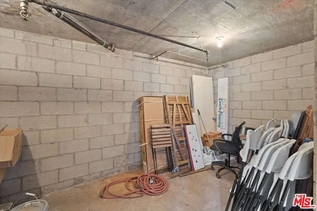 $1,399,000 | 737 Pier Avenue, Unit 1, Santa Monica, CA 90405