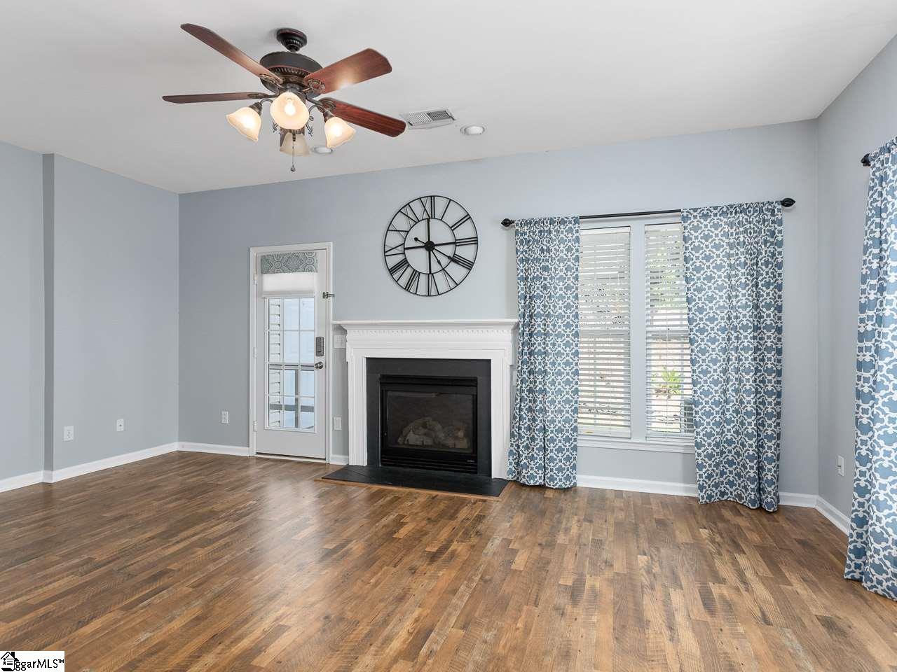 222 Spring Crossing Circle Greer, SC 29650 - Photo 11 of 29