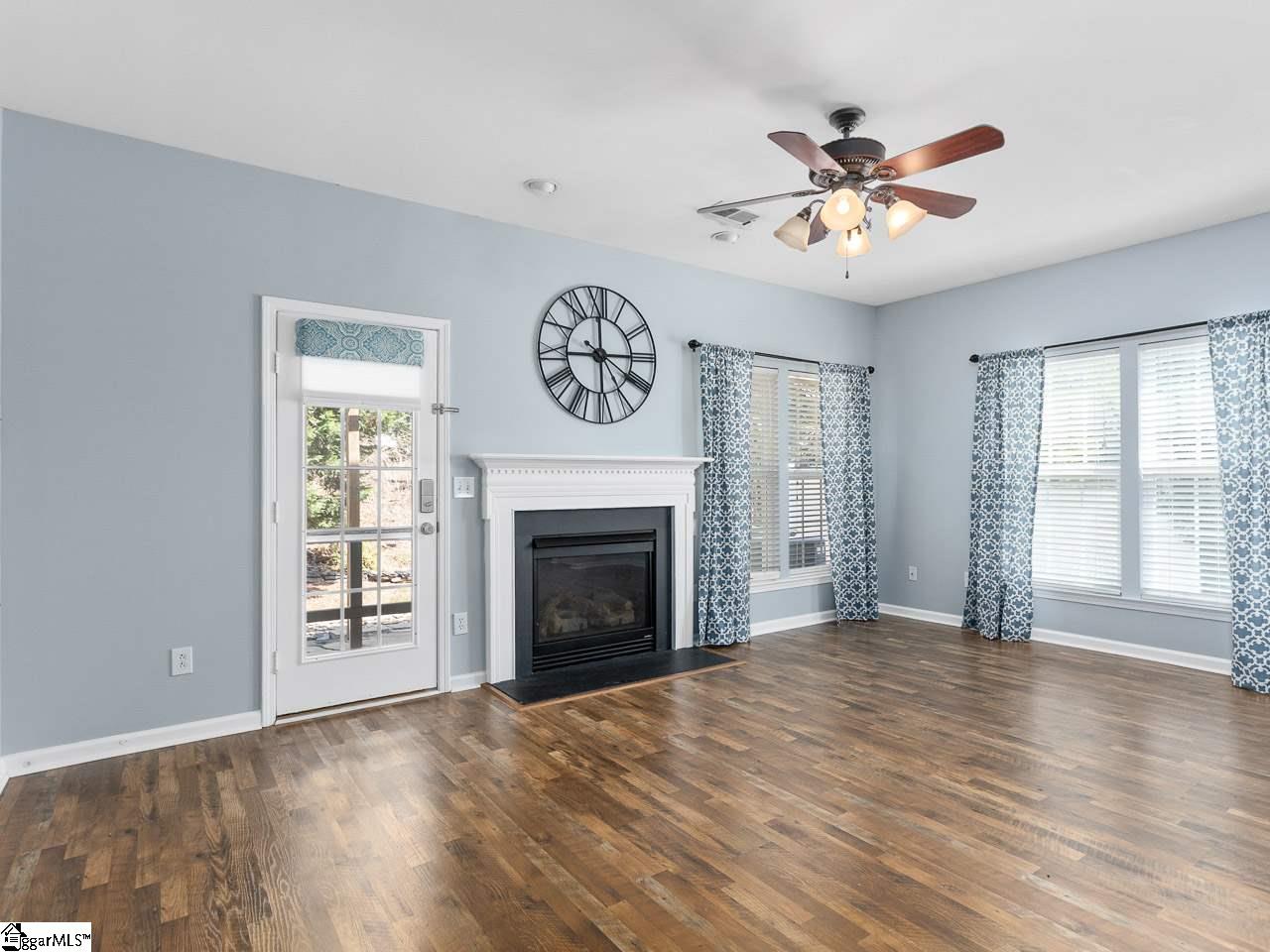 222 Spring Crossing Circle Greer, SC 29650 - Photo 13 of 29