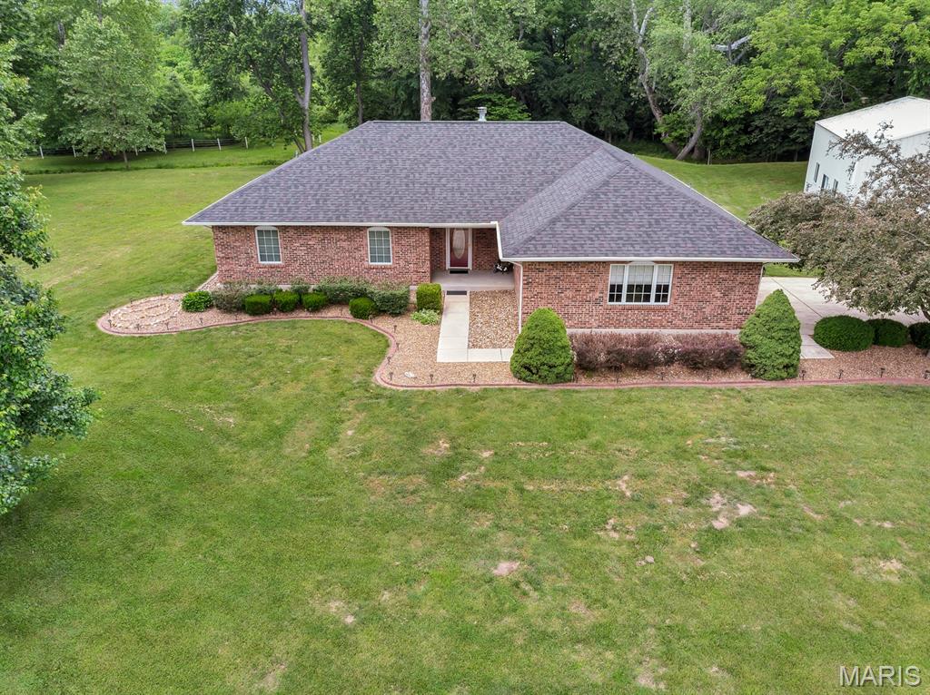 61 Serenity Lane Troy, MO 63379 - Photo 2 of 41