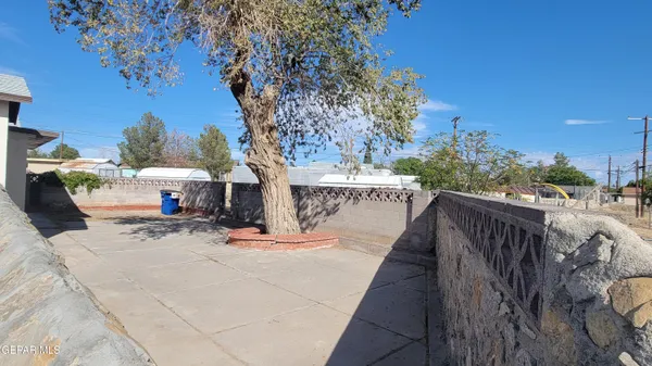 $298,900 | 8327 Sageland Way, El Paso, TX 79907
