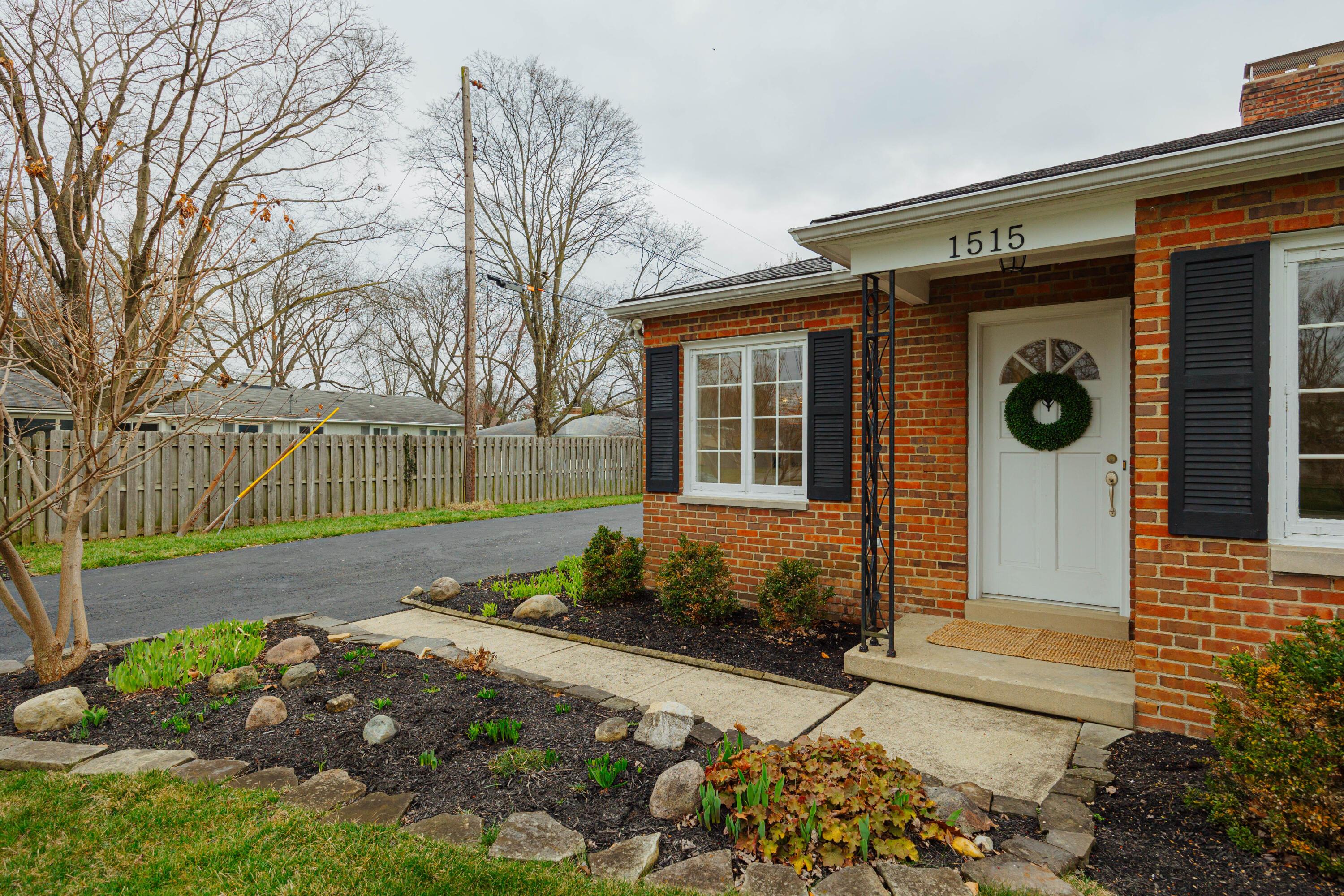 1515 Zollinger Road Columbus, OH 43221 - Photo 2 of 40 Front Entrance