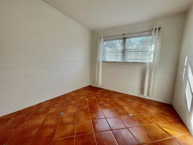 $2,495 | 1201 East Flora Street, Tampa, FL 33604