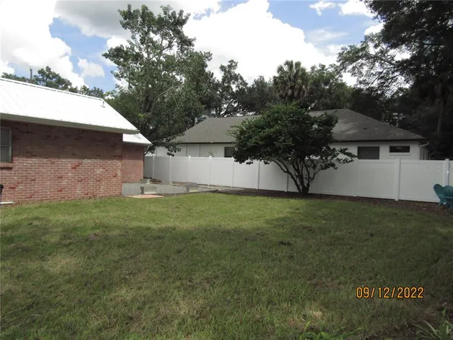 $2,495 | 1201 East Flora Street, Tampa, FL 33604