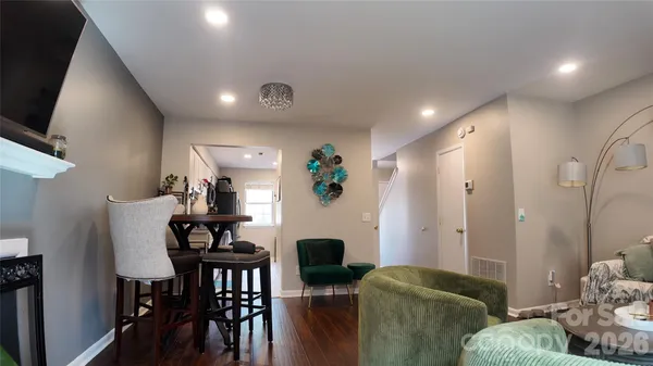$270,000 | 3108 Heathstead Place, Charlotte, NC 28210