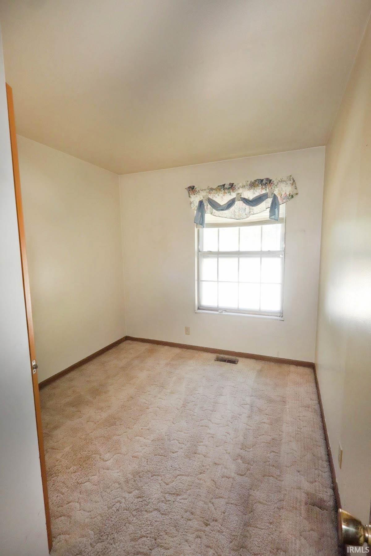 1163 Stonebridge Road Evansville, IN 47710 - Photo 11 of 29 Gallery Image 11