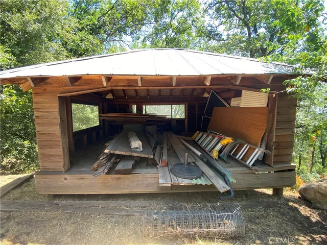 a view of front door with outdoor space