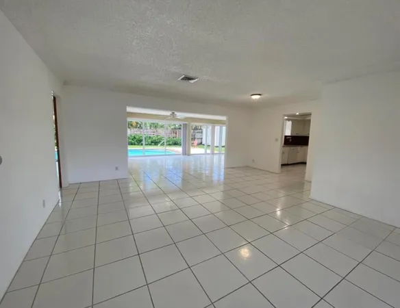 $4,200 | 1230 Southeast 14th Drive, Deerfield Beach, FL 33441