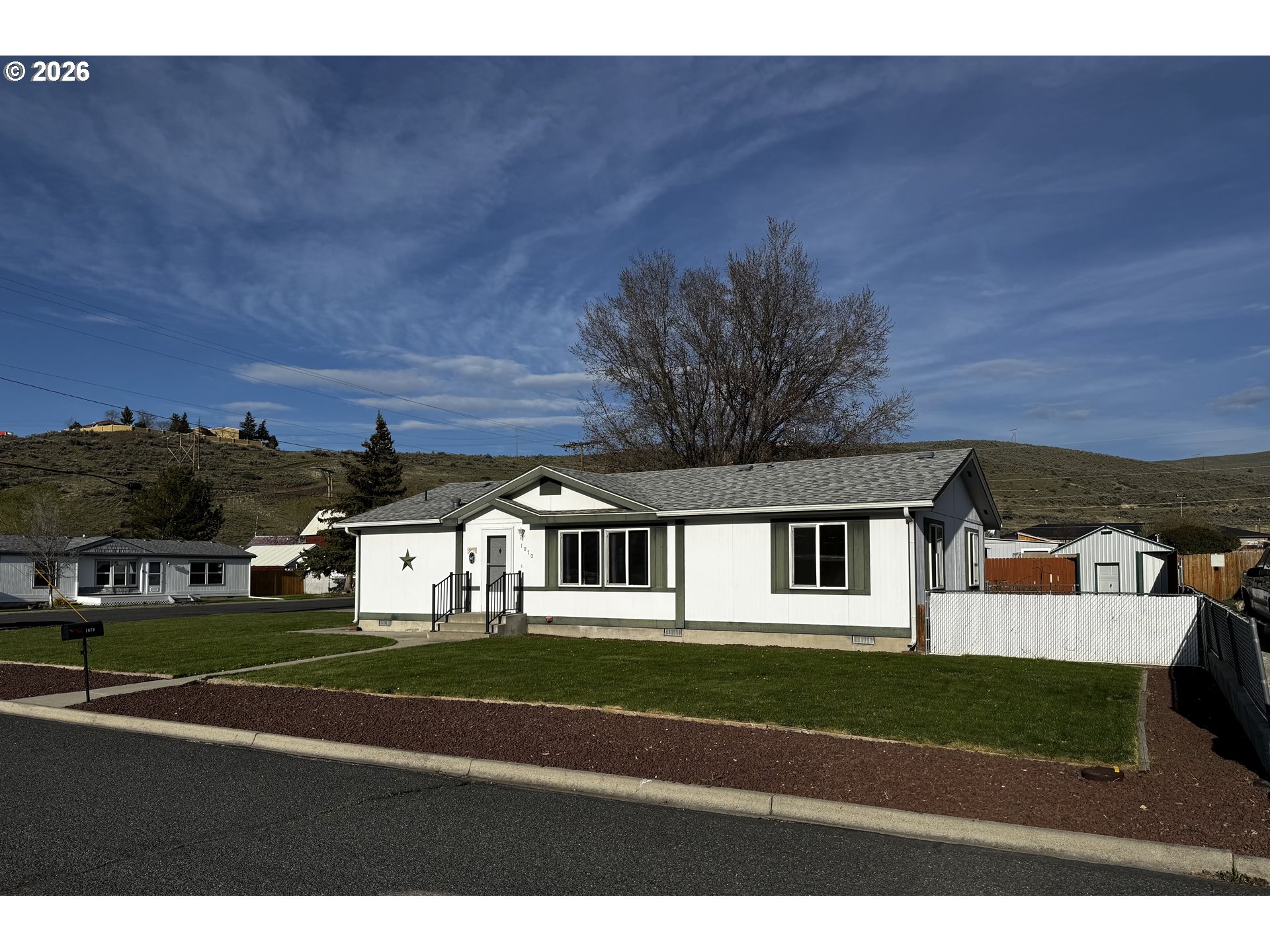1070 Grove Street Baker City, OR 97814 - Photo 29 of 30 a view of residential houses with outdoor space