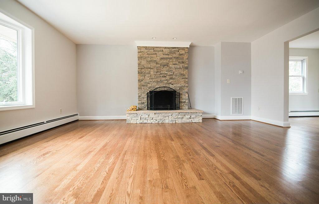 407 Merrie Lane Fallston, MD 21047 - Photo 12 of 29 Family Room