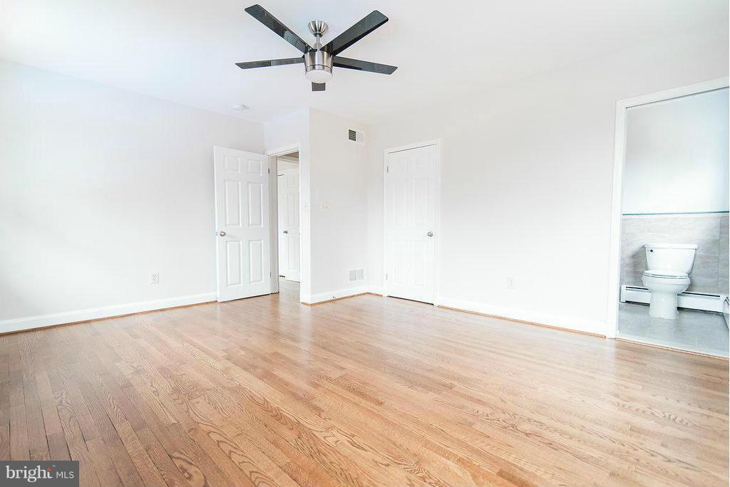 407 Merrie Lane Fallston, MD 21047 - Photo 14 of 29 Bedroom (Master)