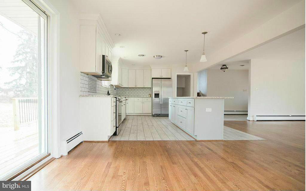 407 Merrie Lane Fallston, MD 21047 - Photo 9 of 29 Dining Room