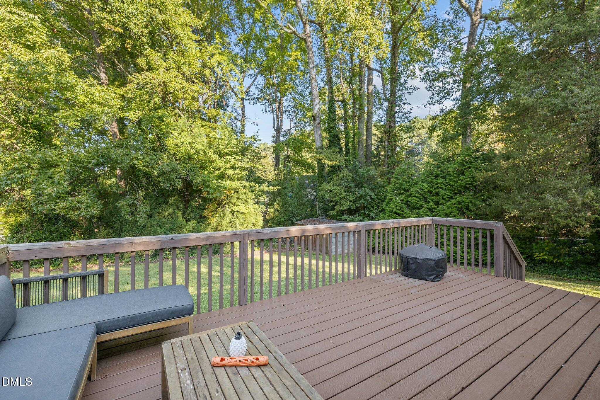 6109 Whittier Drive Raleigh, NC 27609 - Photo 23 of 58 23-web-or-mls-0S9A3627