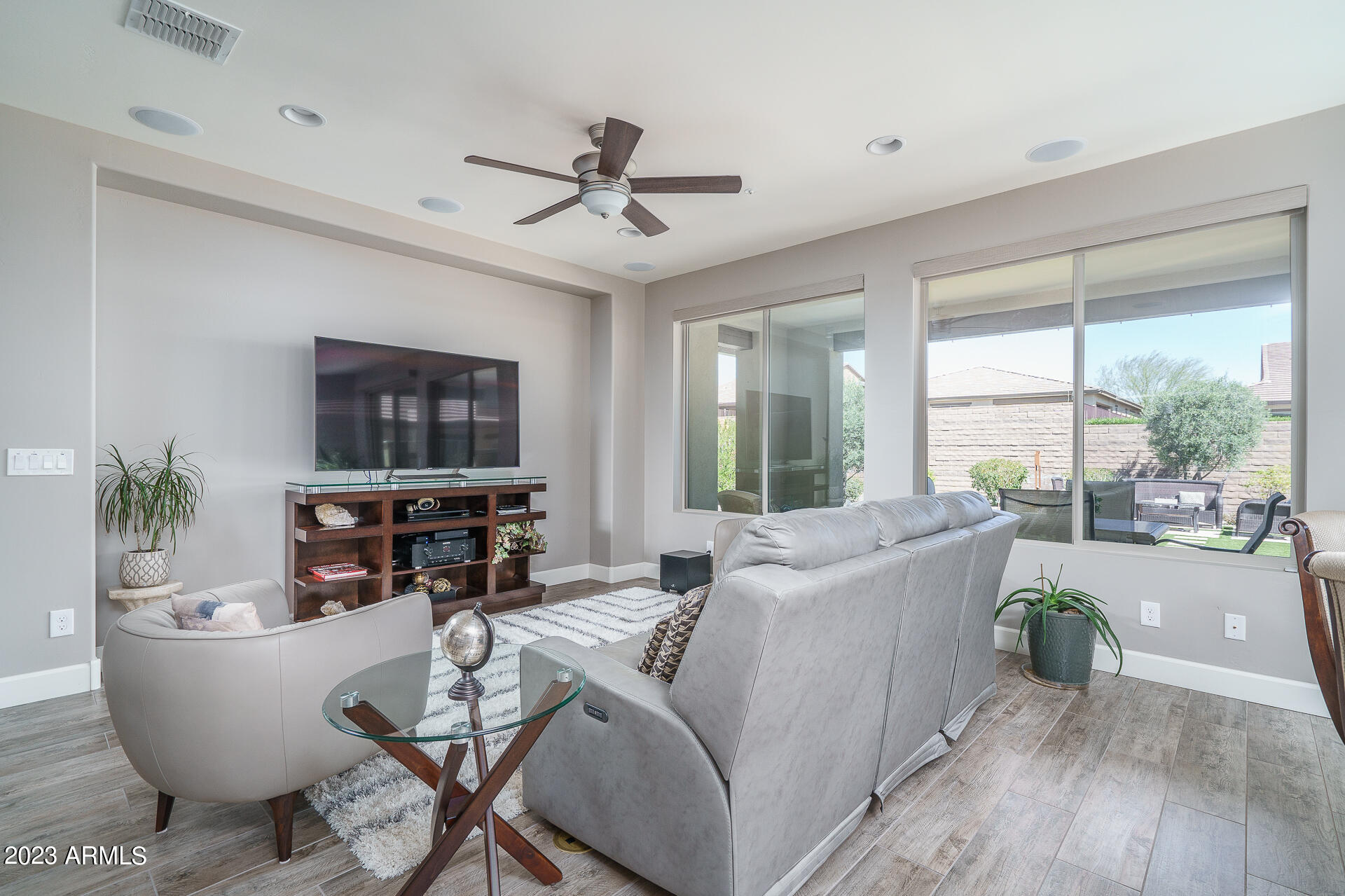 18042 East Curva De Plata Rio Verde, AZ 85263 - Photo 9 of 58 9) GREAT ROOM