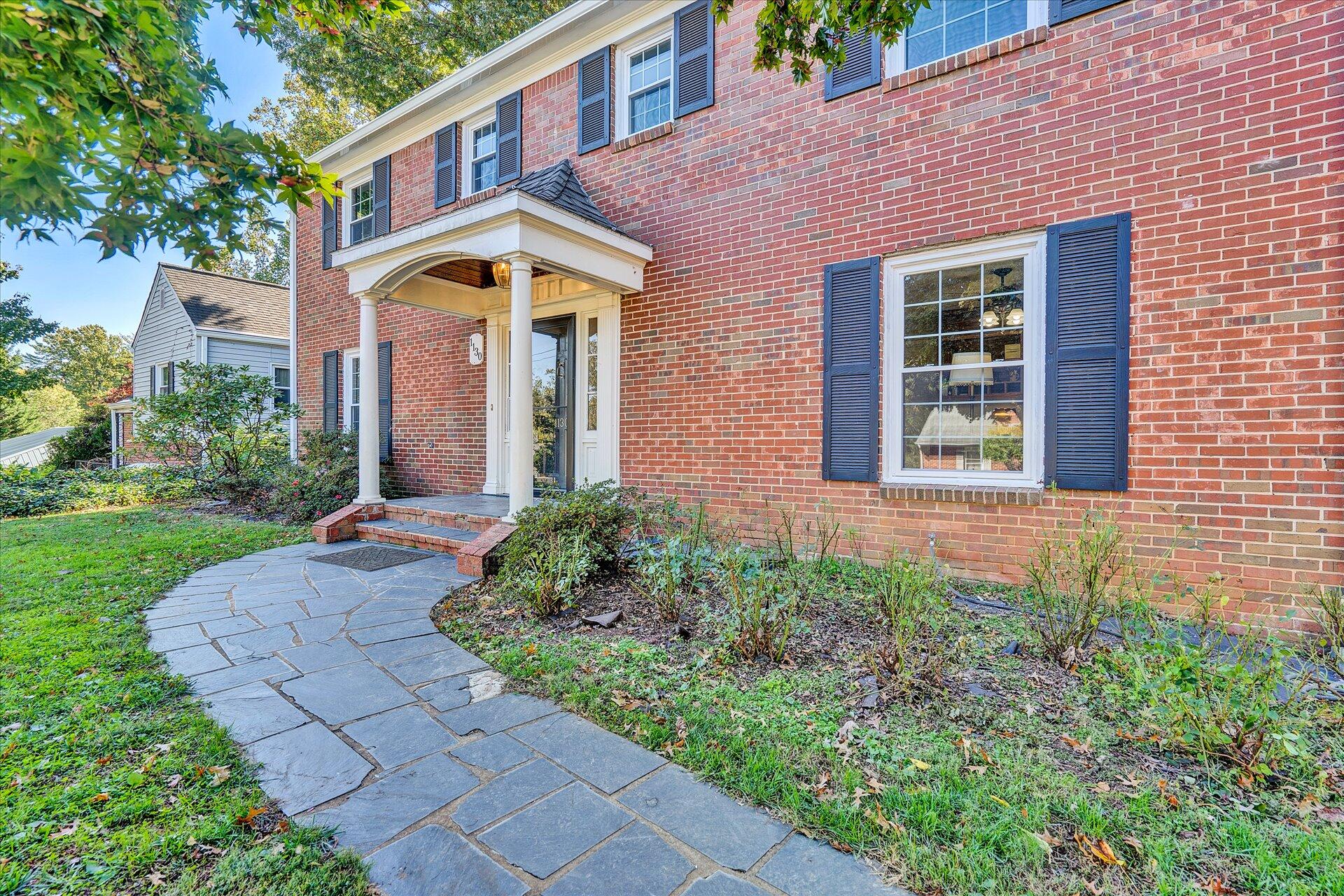 1130 Welch Road Southwest Roanoke, VA 24015 - Photo 4 of 42 04-DSC0419