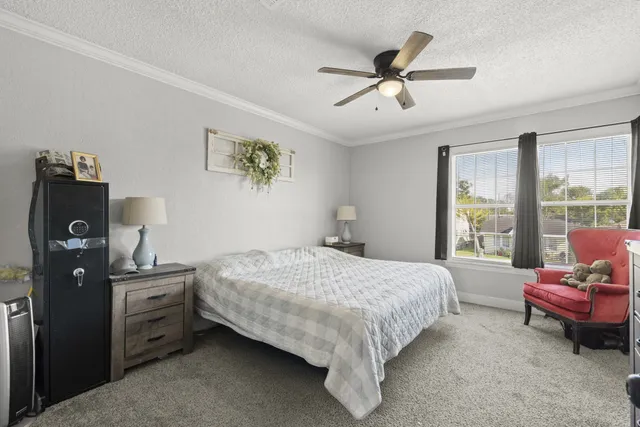 $2,000 | 2109 New Jersey Street, Baytown, TX 77520