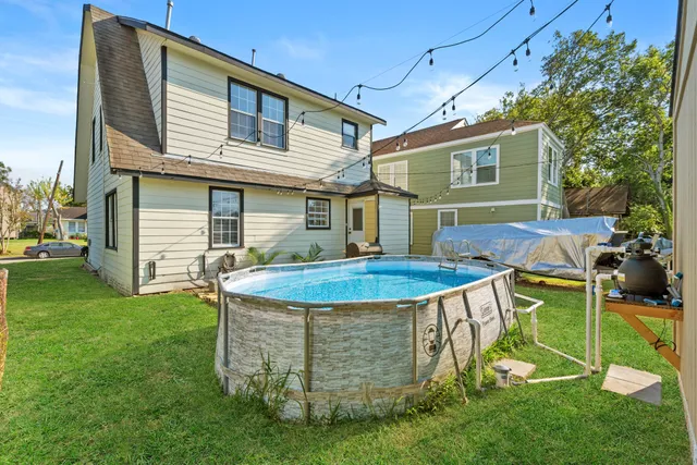 $2,000 | 2109 New Jersey Street, Baytown, TX 77520