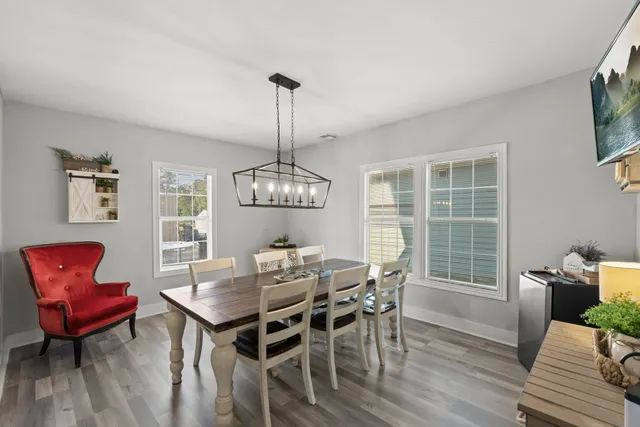 $2,000 | 2109 New Jersey Street, Baytown, TX 77520