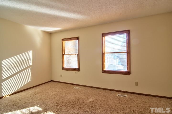 24 Georgetown Court Durham, NC 27705 - Photo 15 of 18