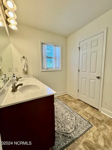 $2,600 | 3112 Catarina Lane, New Bern, NC 28562