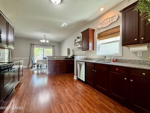 $2,600 | 3112 Catarina Lane, New Bern, NC 28562