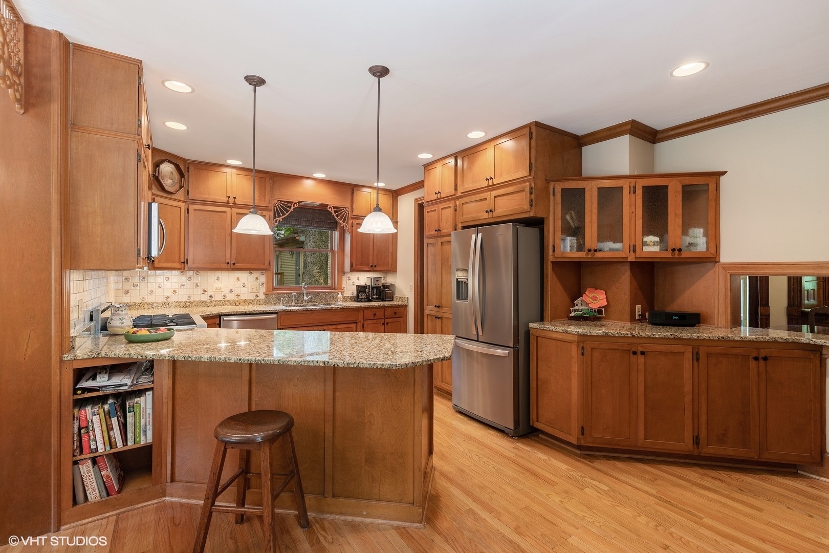 144 Scottswood Road Riverside, IL 60546 - Photo 24 of 44