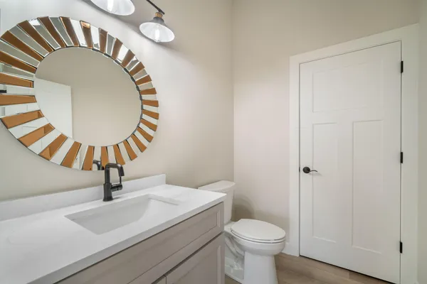 $869,900 | 821 Tyler Way, Richfield, WI 53017
