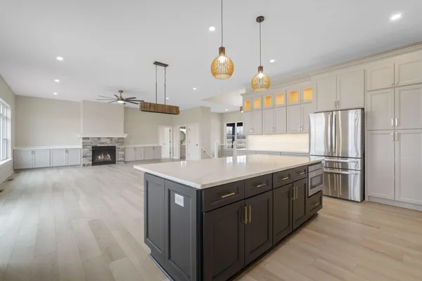 $869,900 | 821 Tyler Way, Richfield, WI 53017