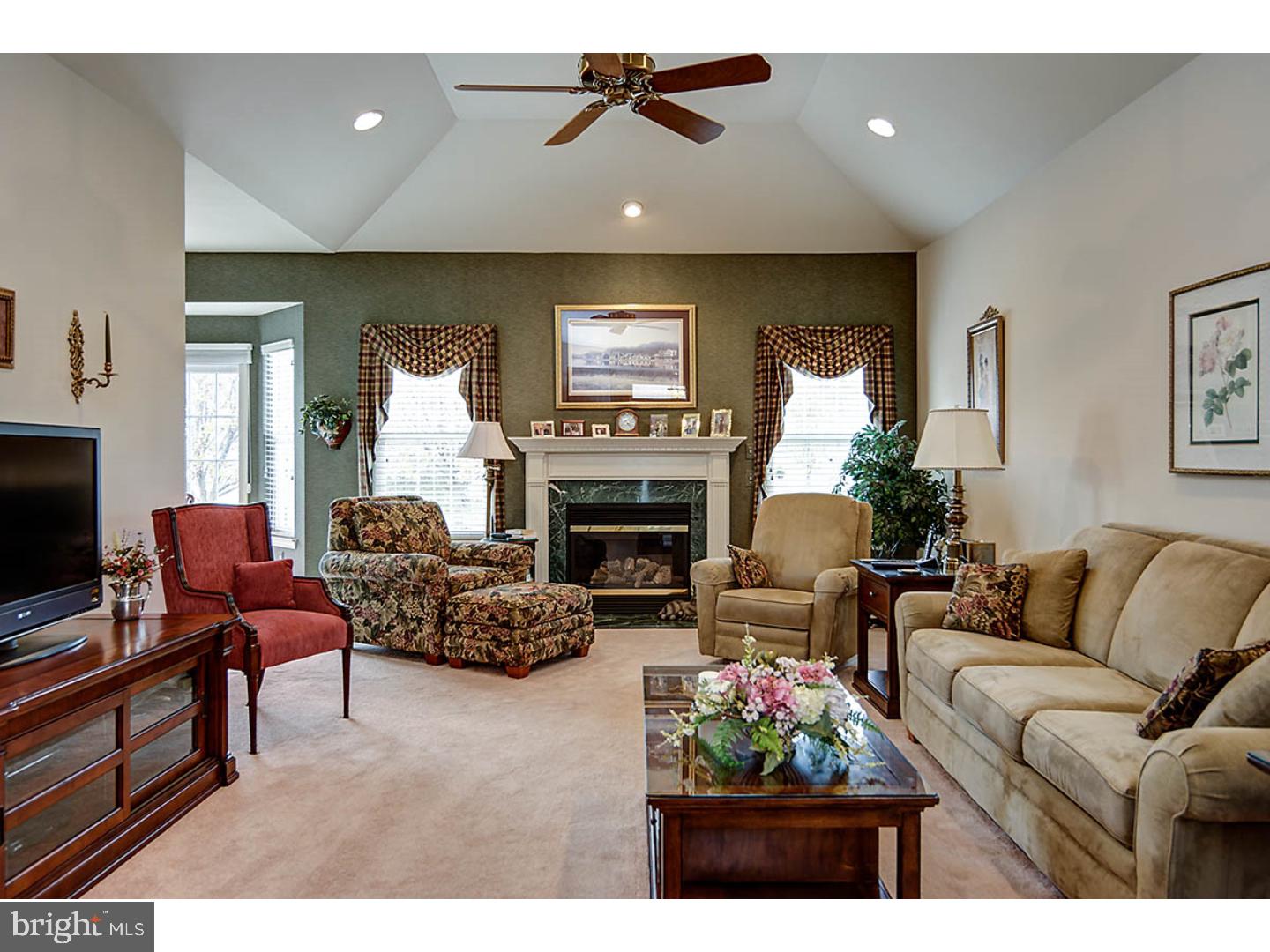 131 Ryans Run Sicklerville, NJ 08081 - Photo 7 of 25