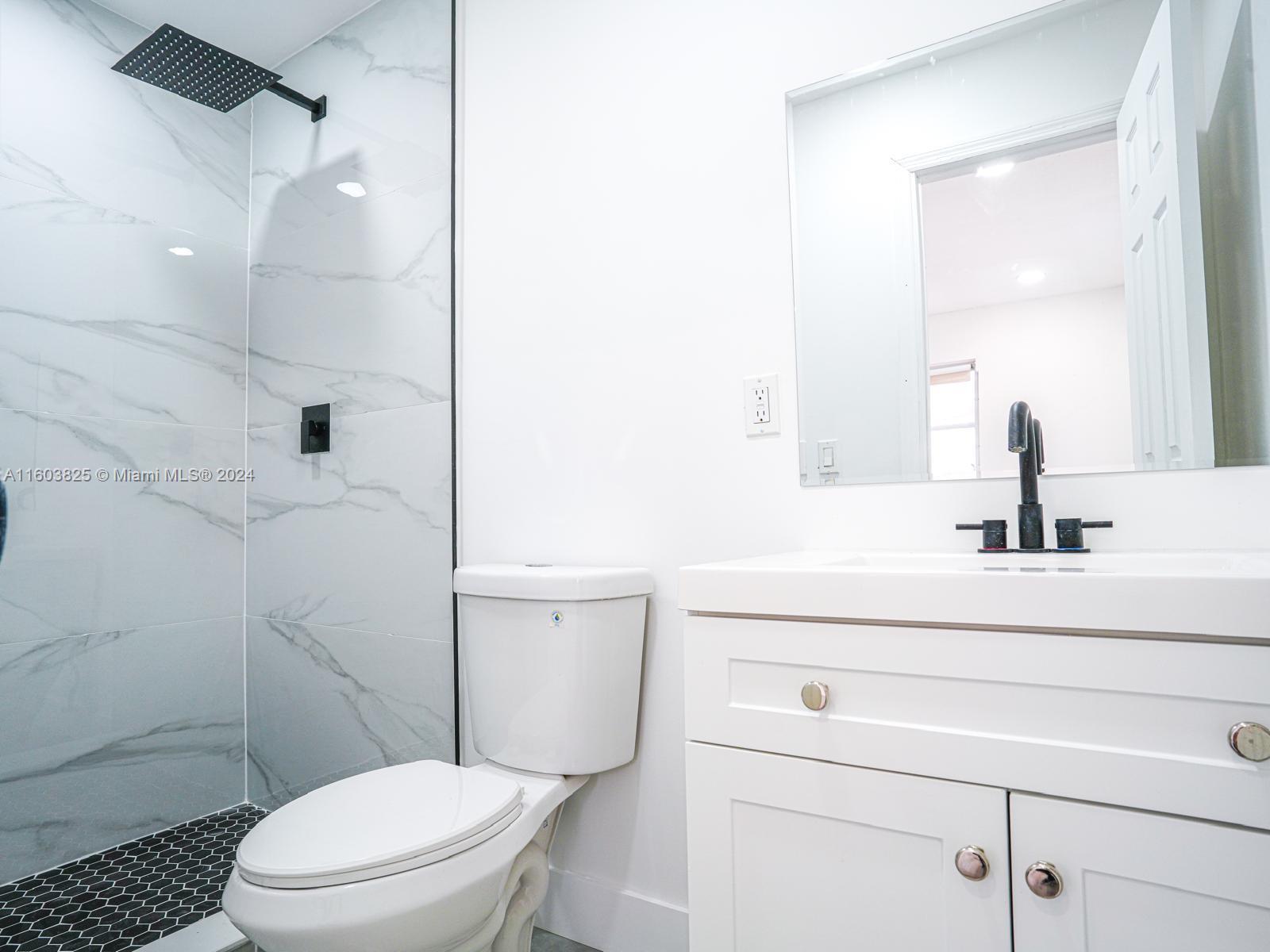 1658 West 10th Street Riviera Beach, FL 33404 - Photo 27 of 32 Gallery Image 27