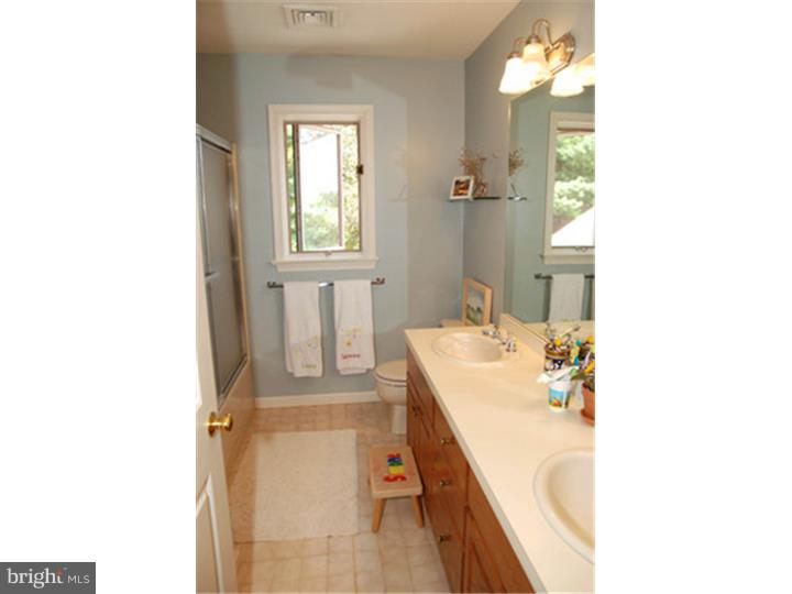 802 Brandywine Road Downingtown, PA 19335 - Photo 23 of 25