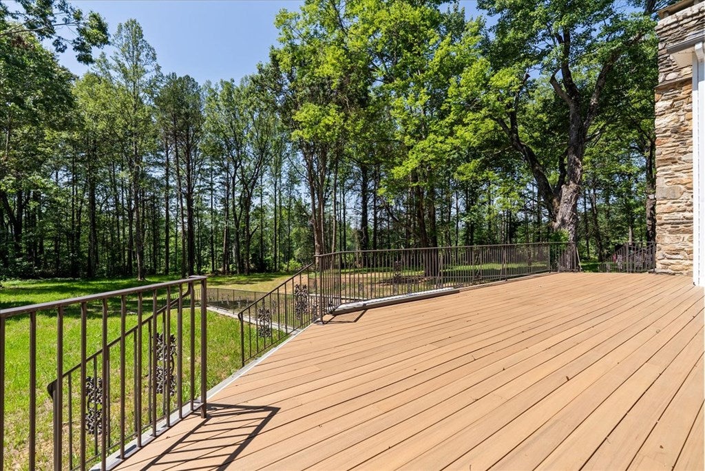 3095 State Shed Road Nathalie, VA 24577 - Photo 32 of 90 Rear deck