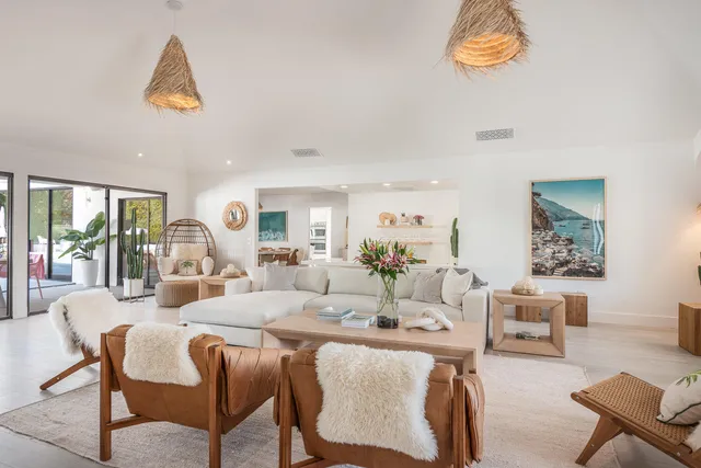 a view of living room