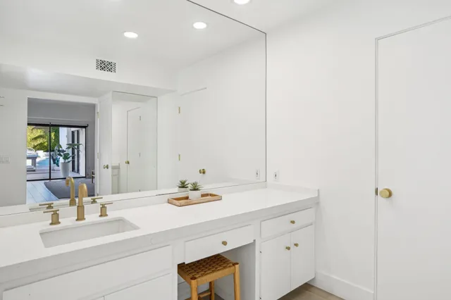 $3,400,000 | 246 West Vereda Norte, Palm Springs, CA 92262