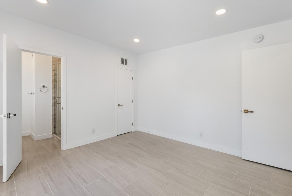 38855 Paradise Way Cathedral City, CA 92234 - Photo 26 of 67 33