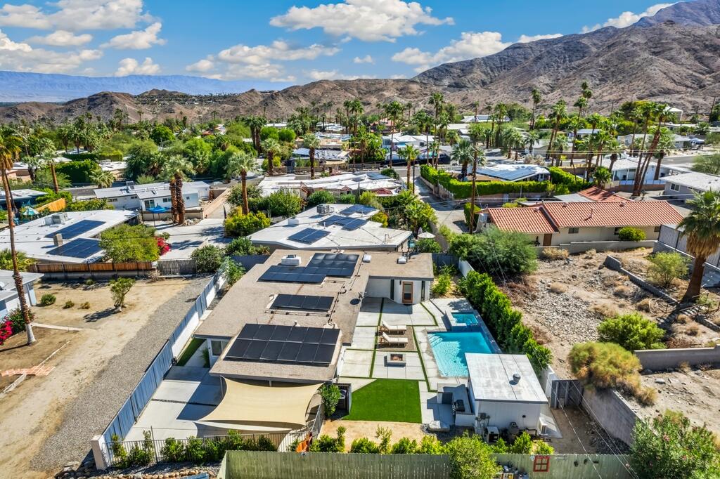 38855 Paradise Way Cathedral City, CA 92234 - Photo 62 of 67 an aerial view of residential houses with outdoor space