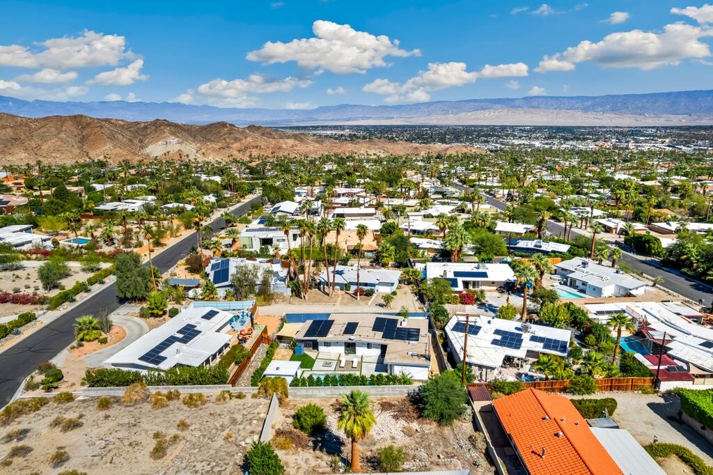 38855 Paradise Way Cathedral City, CA 92234 - Photo 64 of 67 an aerial view of residential houses with outdoor space
