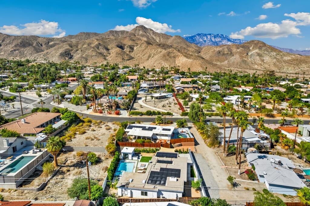 38855 Paradise Way Cathedral City, CA 92234 - Photo 65 of 67 an aerial view of residential houses with outdoor space