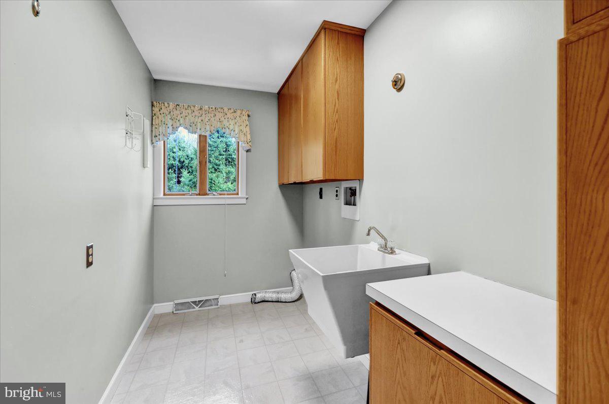 70 Keller Road Fleetwood, PA 19522 - Photo 16 of 61