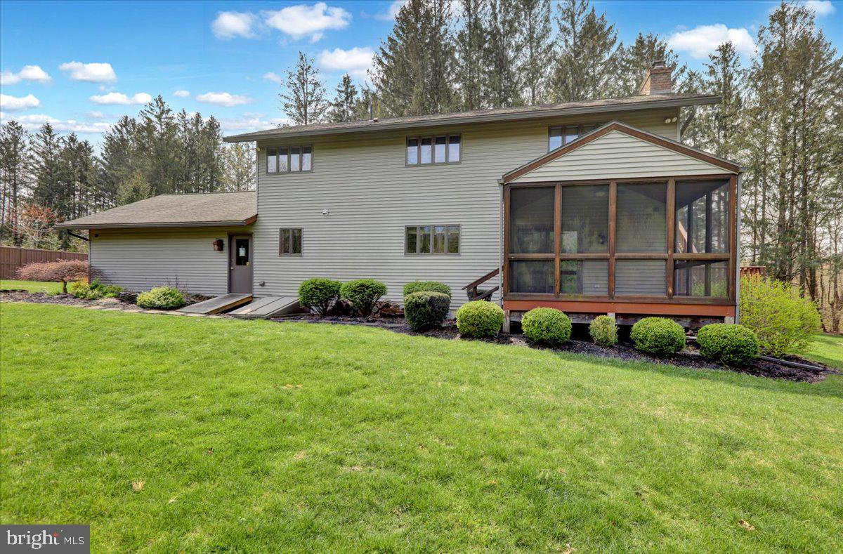 70 Keller Road Fleetwood, PA 19522 - Photo 6 of 61