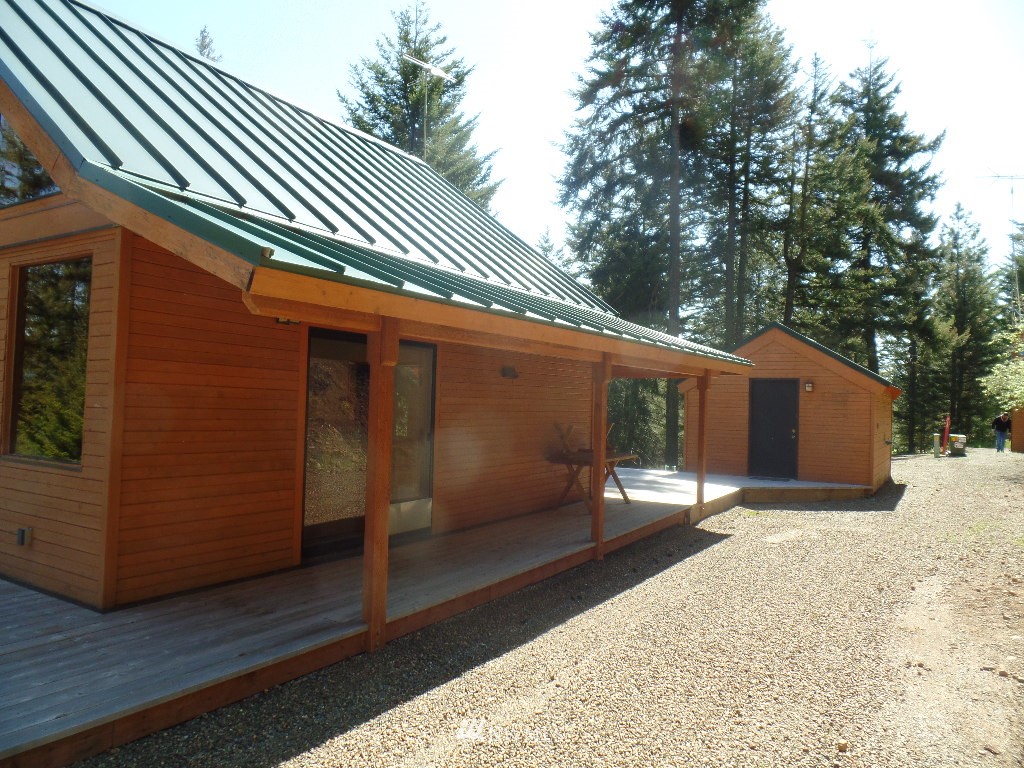 3200 Emerick Road Cle Elum, WA 98922 - Photo 3 of 23 Gallery Image 3