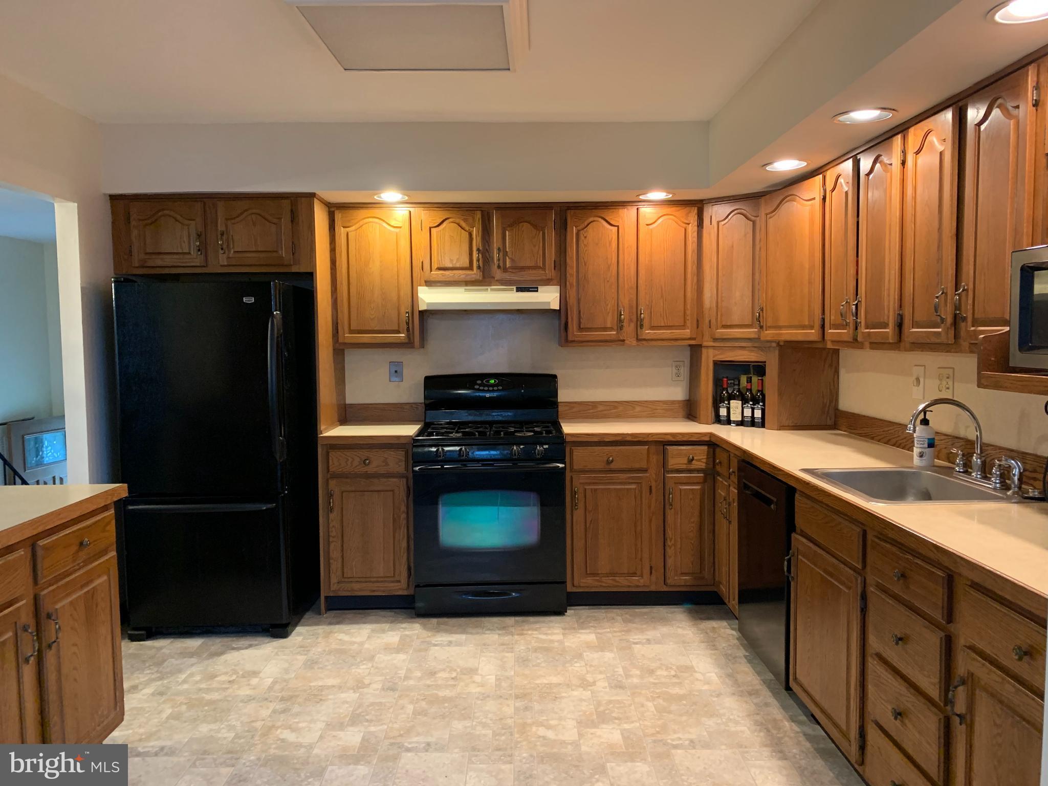 3021 Sheppard Road Bensalem, PA 19020 - Photo 4 of 18 Gallery Image 4