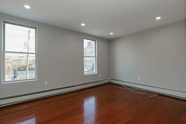 $2,600 | 505 Palisade Avenue, Unit 2, Union City, NJ 07087