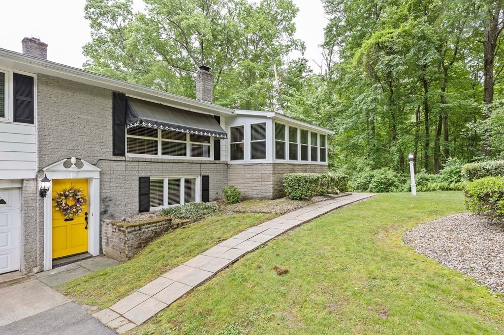 66 Brainard Road Wilbraham, MA 01095 - Photo 3 of 36 Gallery Image 3