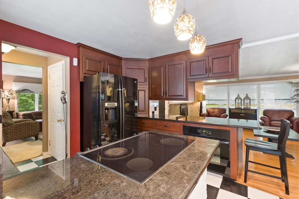 66 Brainard Road Wilbraham, MA 01095 - Photo 8 of 36 Gallery Image 8