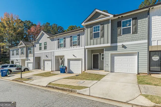 $2,000 | 4957 Elm Brook Drive, Atlanta, GA 30349