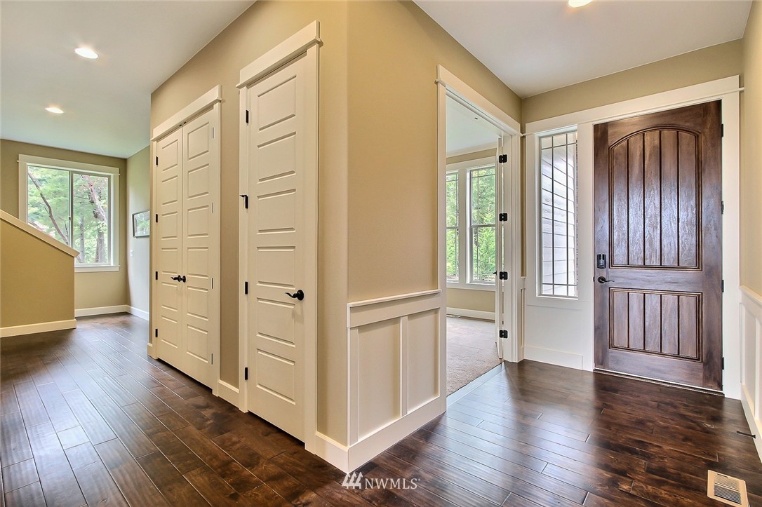 7905 Connells Prairie Road Bonney Lake, WA 98391 - Photo 2 of 4 Gallery Image 2